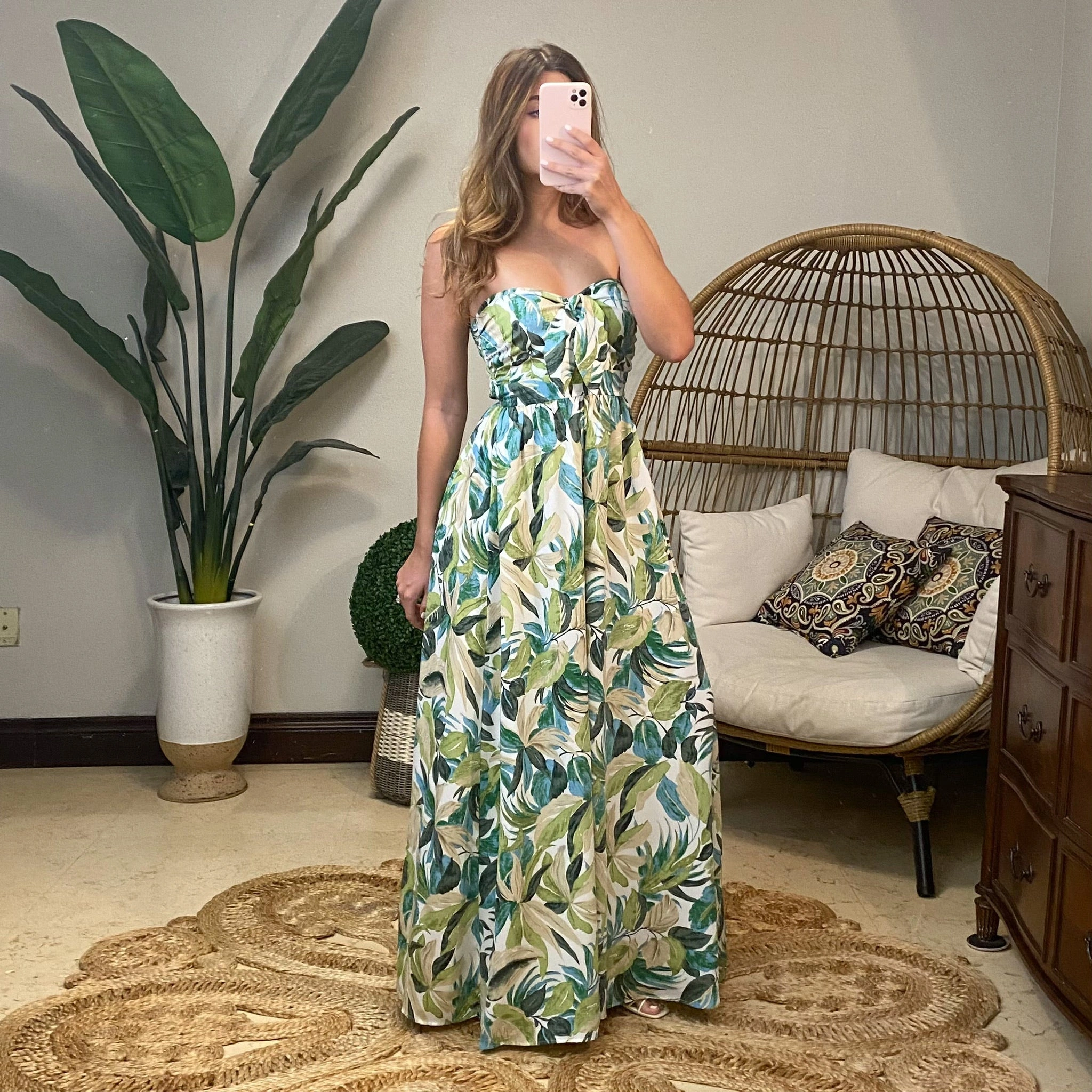 Zen Jumpsuit: Sakin Ruhlu Bir Dokunuşla Göz Kamaştırıcı Şıklık Seninle Şimdi!